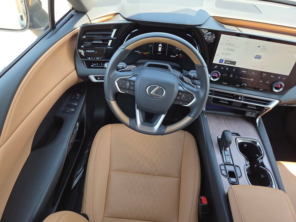 Certified 2025 Lexus RX 350 w/ Convenience Package AWD/4WD image 4
