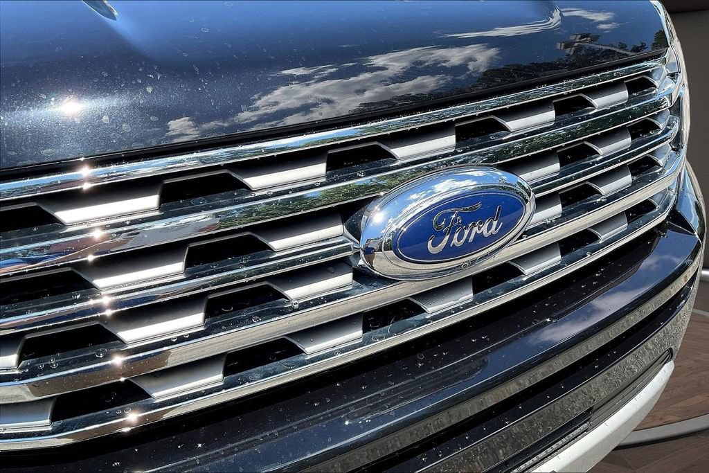 Used 2021 Ford Expedition Limited RWD image 36