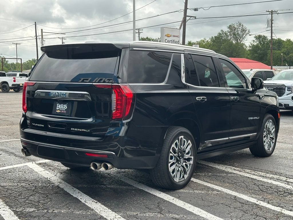 Used 2023 GMC Yukon Denali Ultimate w/ LPO, Floor Liner Package AWD/4WD image 6