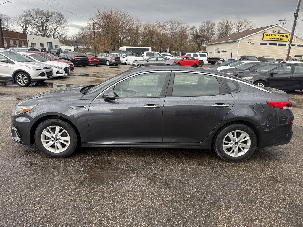 Used 2019 Kia Optima LX image 3