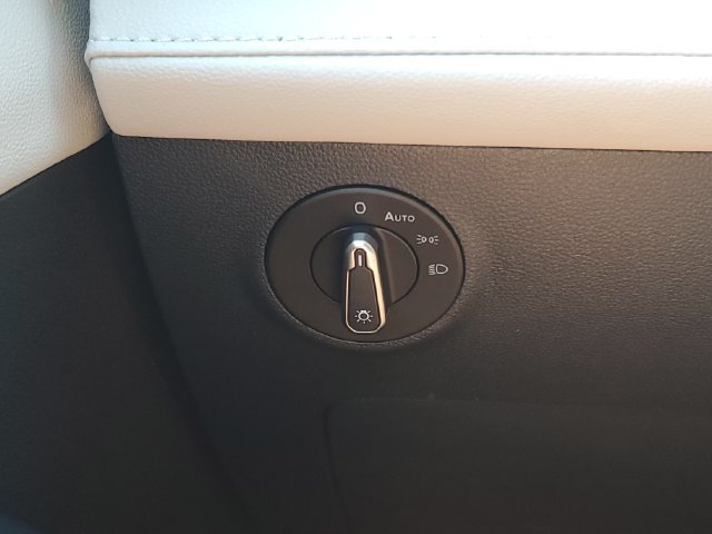 New 2027 Volkswagen Taos S FWD image 38
