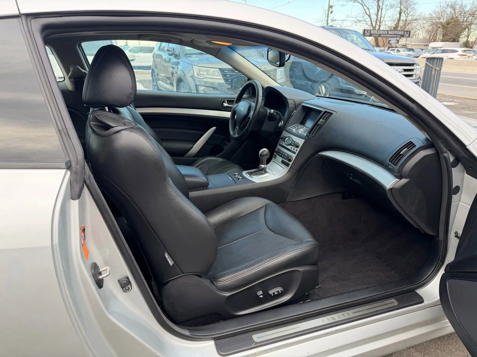 Used 2009 INFINITI G37 x Coupe w/ Premium Pkg image 20