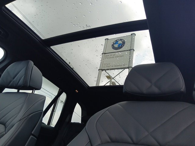 New 2026 BMW X5 xDrive40i w/ M Sport Package AWD/4WD image 26