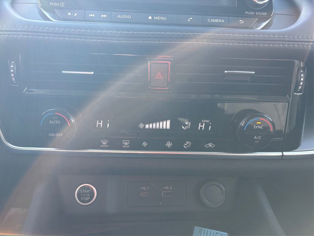 Used 2021 Nissan Rogue SV image 28