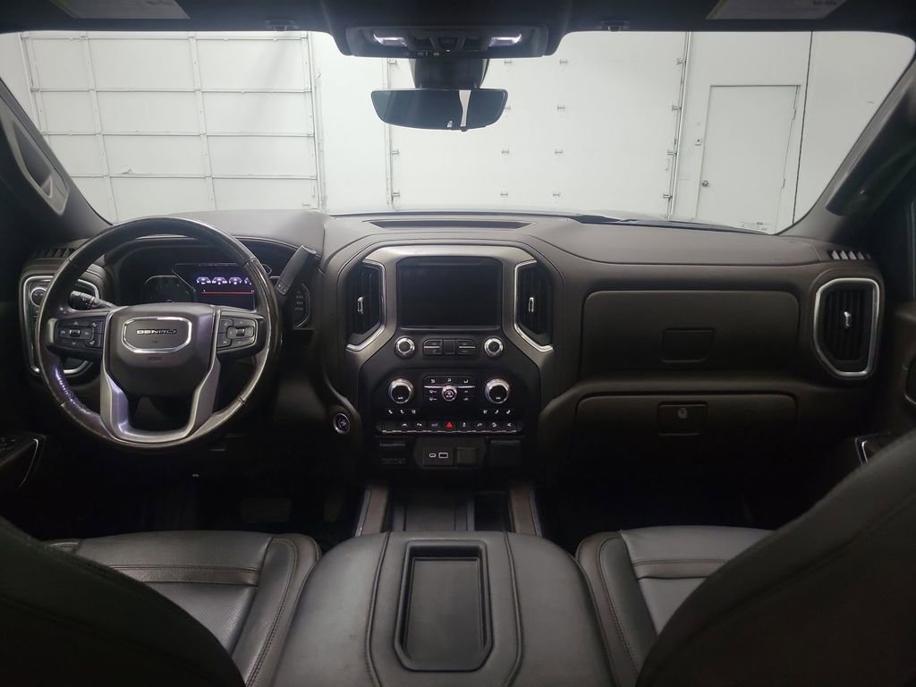 Used 2022 GMC Sierra 1500 Denali w/ Denali Reserve Package image 16