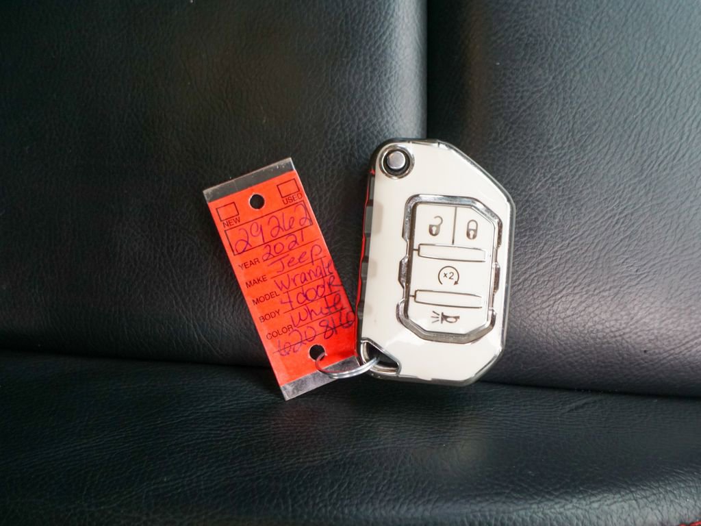 Used 2021 Jeep Wrangler Unlimited Rubicon image 35