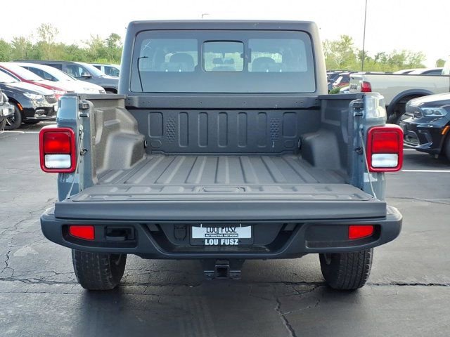 New 2026 Jeep Gladiator Sport AWD/4WD image 19
