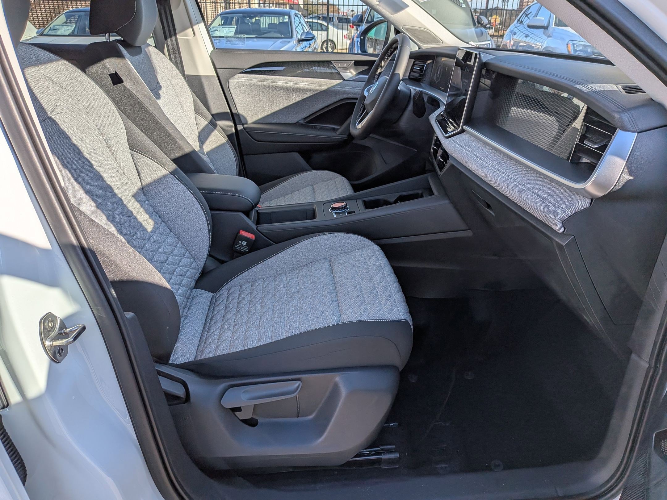 New 2026 Volkswagen Tiguan S FWD image 34