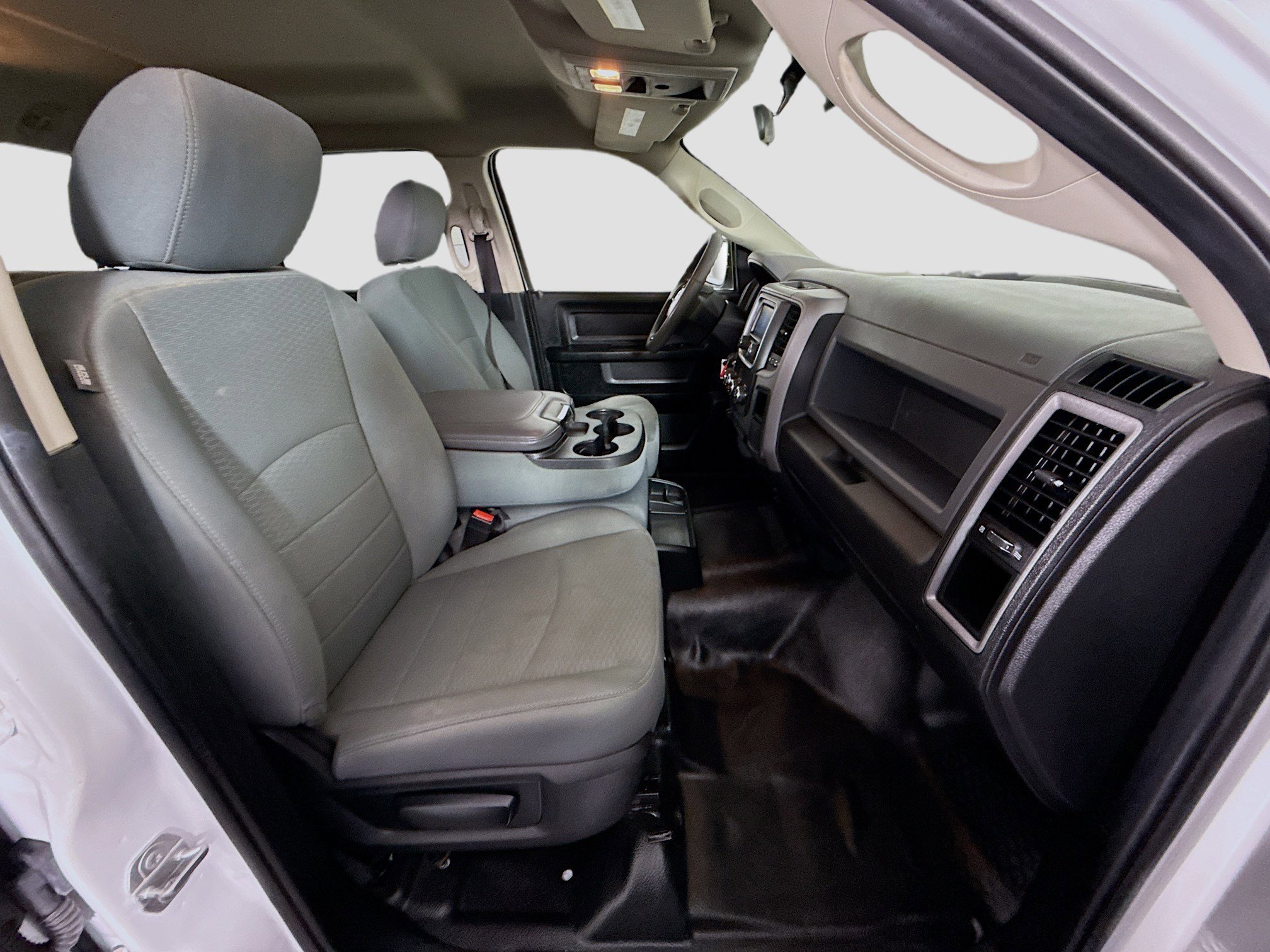 Used 2018 RAM 1500 Tradesman w/ Popular Equipment Group AWD/4WD image 28