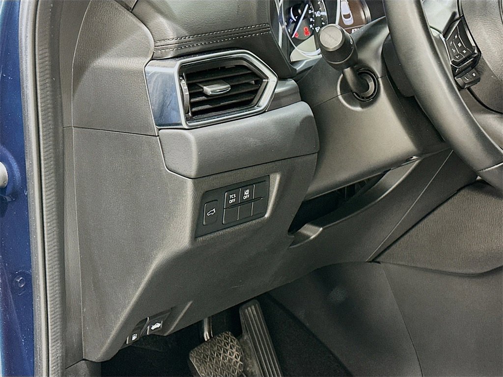 Used 2020 MAZDA CX-5 Touring image 10