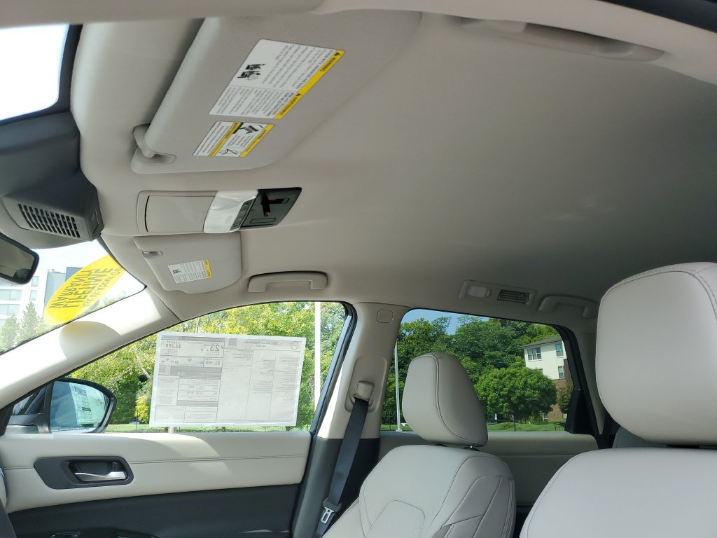 New 2026 Nissan Pathfinder SL FWD image 19