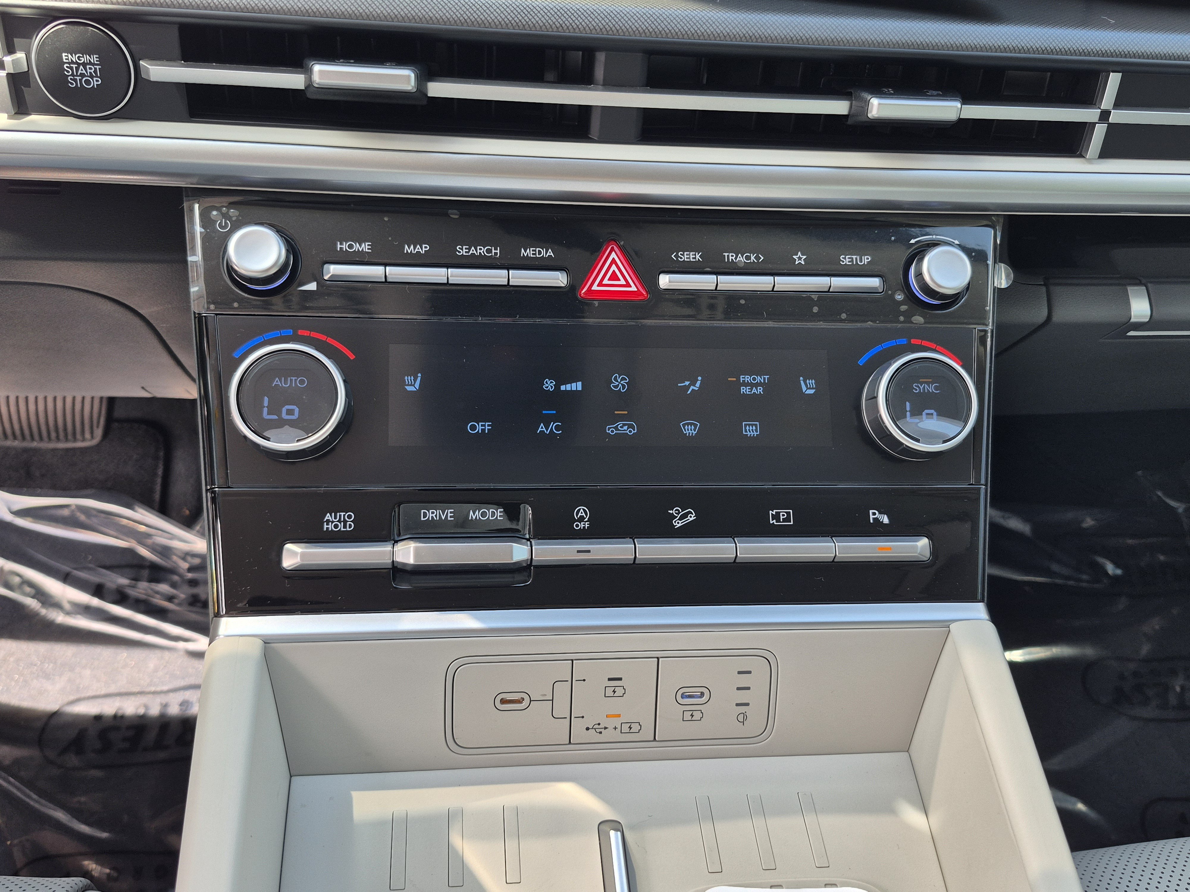 New 2027 Hyundai Santa Fe SEL FWD image 27