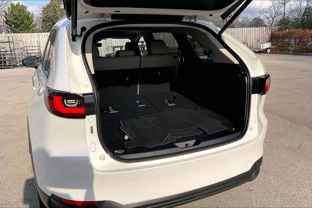 Used 2024 MAZDA CX-90 Plug-In Hybrid w/ Preferred image 28