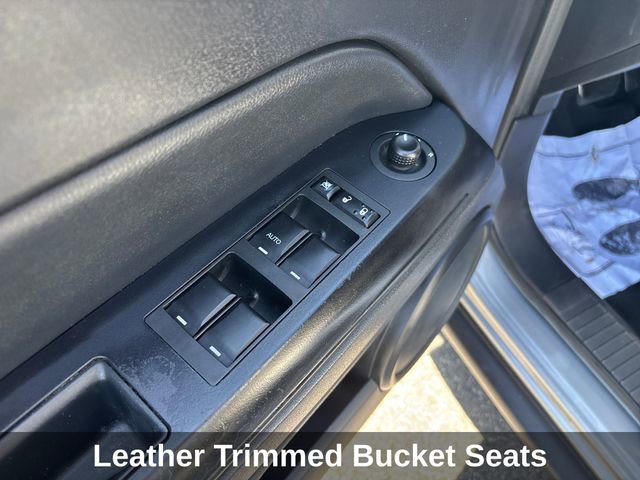 Used 2016 Jeep Patriot High Altitude AWD/4WD image 13