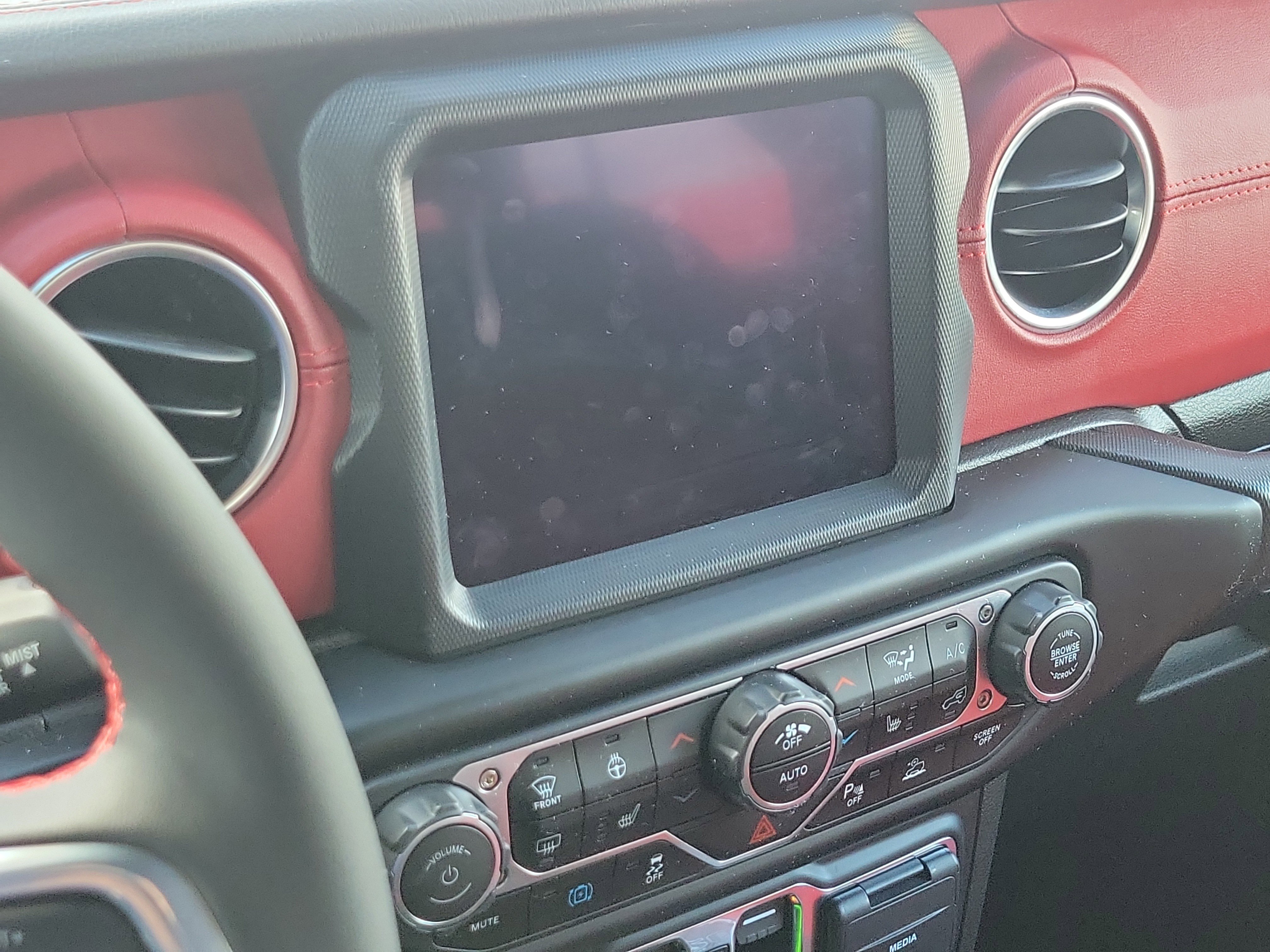 Used 2023 Jeep Wrangler Unlimited Rubicon 4xe image 13