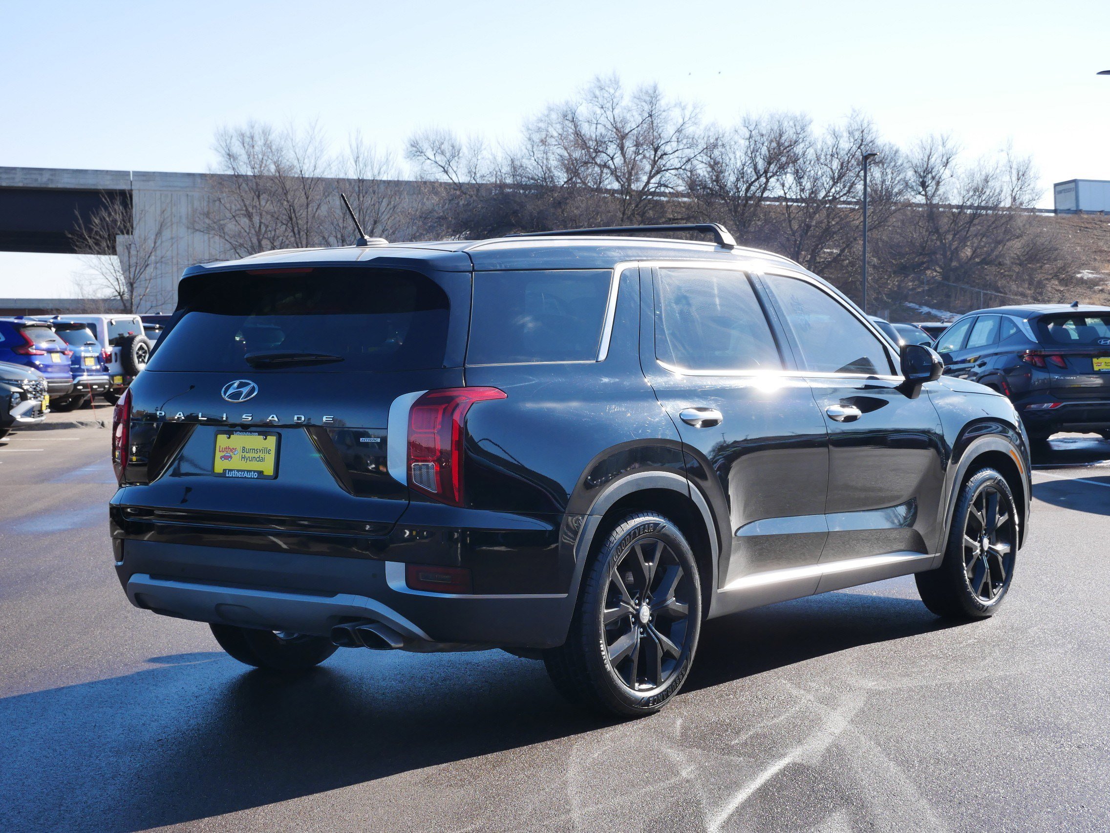 Used 2020 Hyundai Palisade SEL w/ Premium Package AWD/4WD image 7