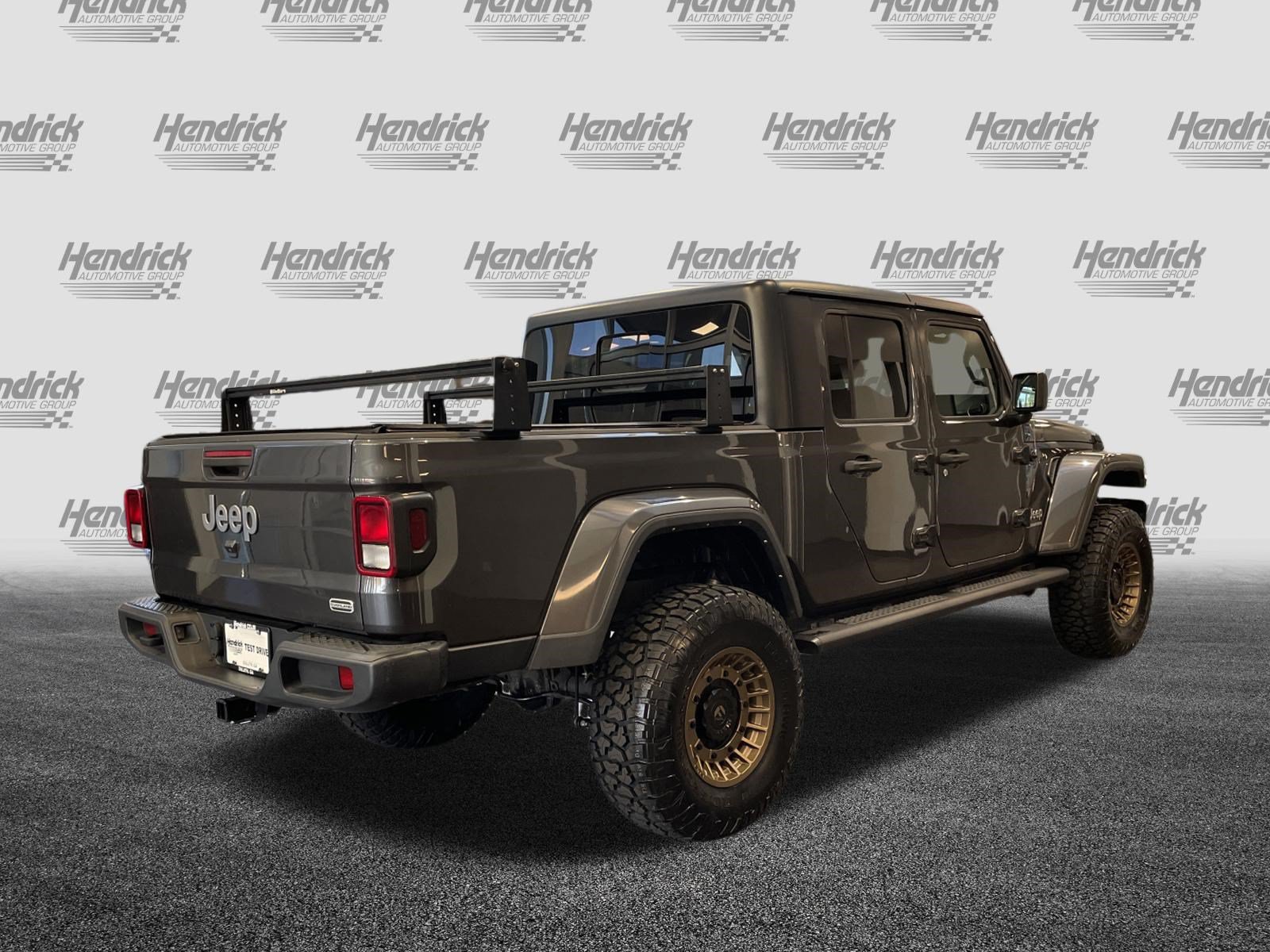 Used 2021 Jeep Gladiator Overland w/ Popular Equipment Package AWD/4WD image 10