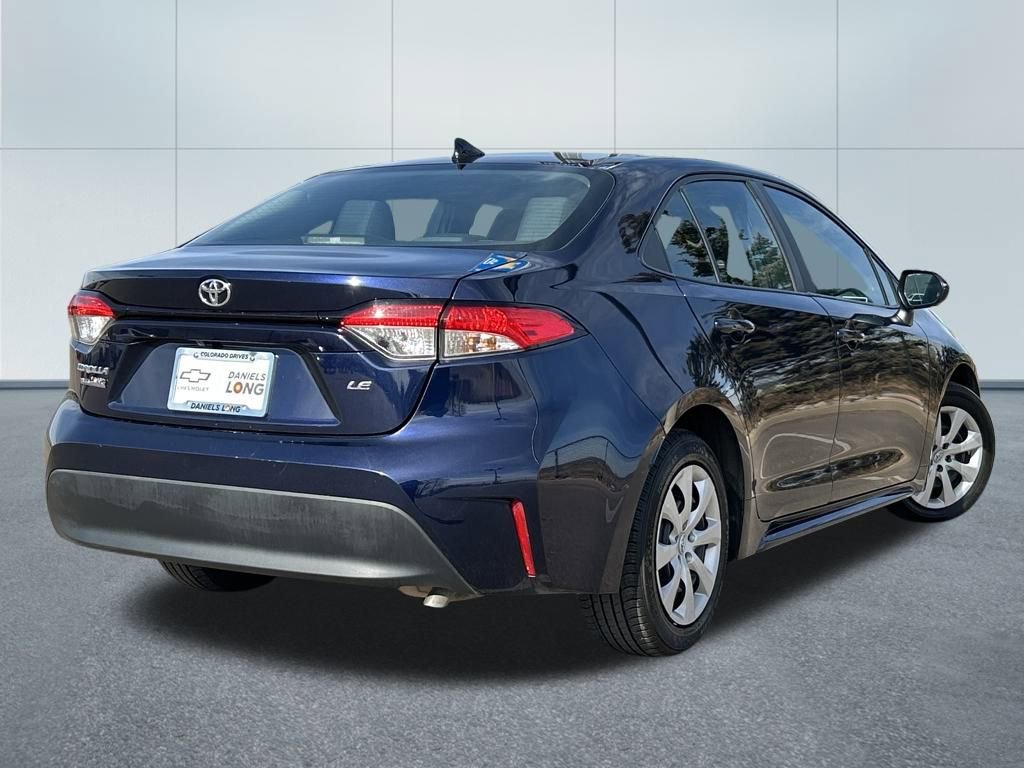 Used 2024 Toyota Corolla LE image 2