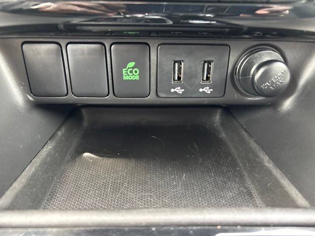 Used 2020 Mitsubishi Eclipse Cross AWD image 23