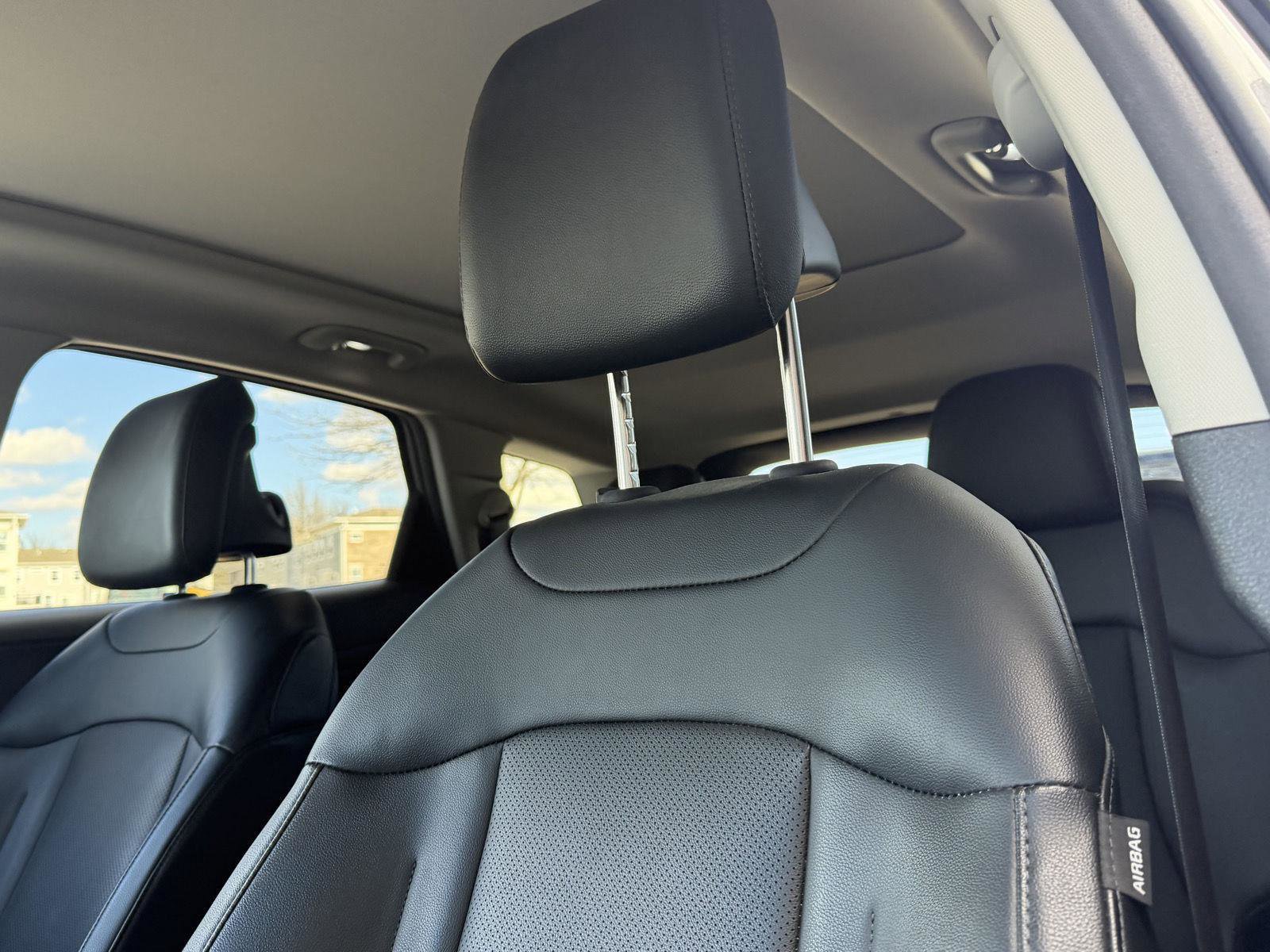 Used 2023 Kia Sportage SX image 38