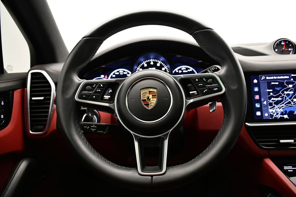 Used 2023 Porsche Cayenne image 27