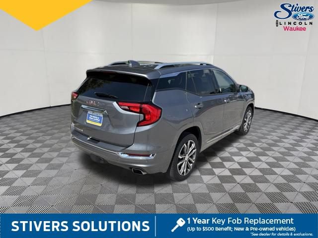Used 2018 GMC Terrain Denali w/ Comfort Package FWD image 6