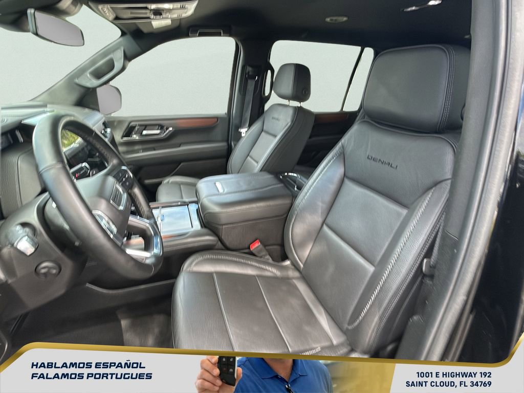 Used 2025 GMC Yukon XL Denali image 24