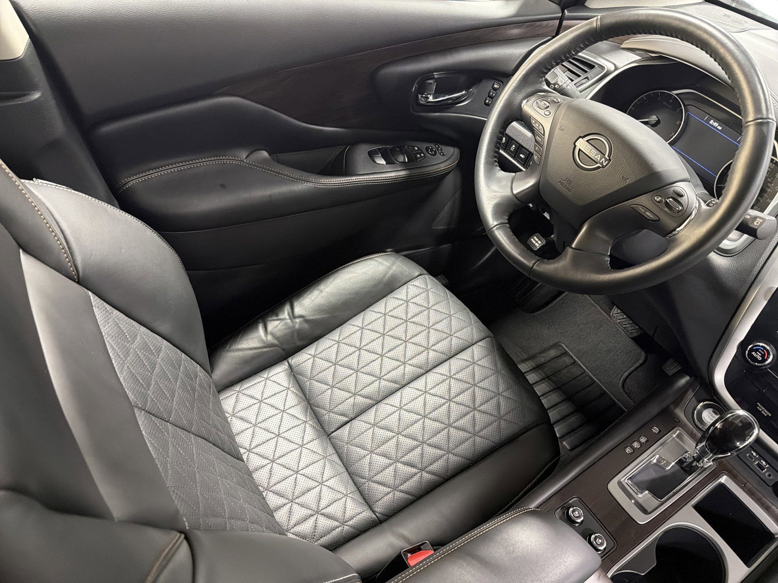 Used 2024 Nissan Murano Platinum w/ Cargo Package image 9