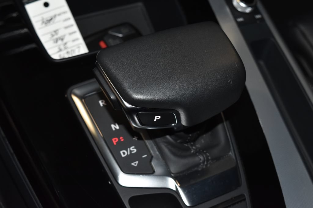 Used 2025 Audi Q5 2.0T Premium AWD/4WD image 19