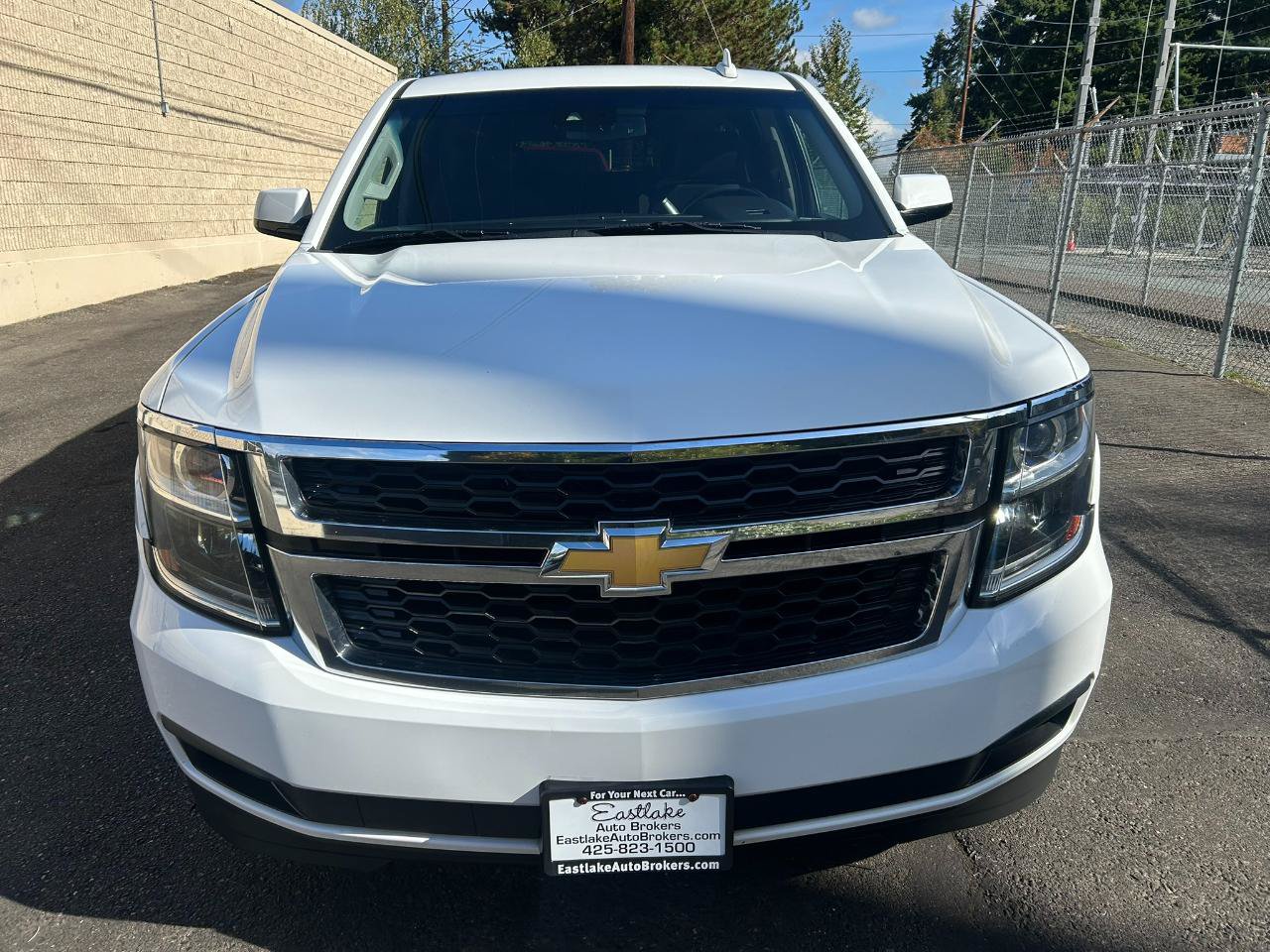 Used 2017 Chevrolet Suburban LT AWD/4WD image 2