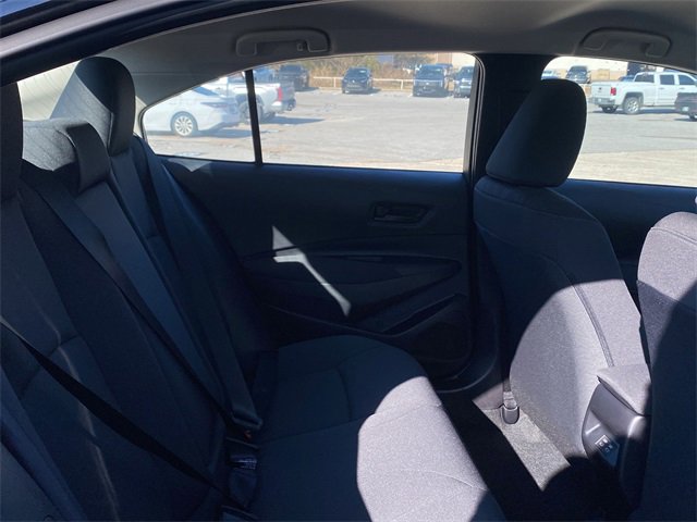 Used 2025 Toyota Corolla LE image 13