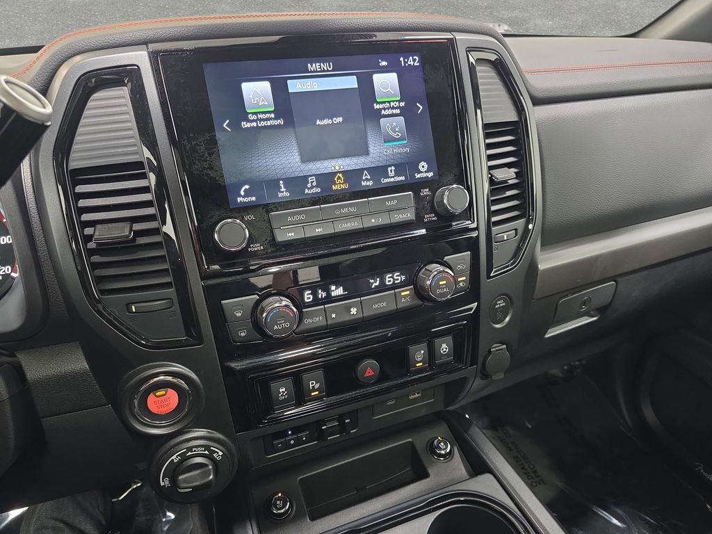 Used 2023 Nissan Titan PRO-4X w/ Pro-4x Convenience Package AWD/4WD image 20