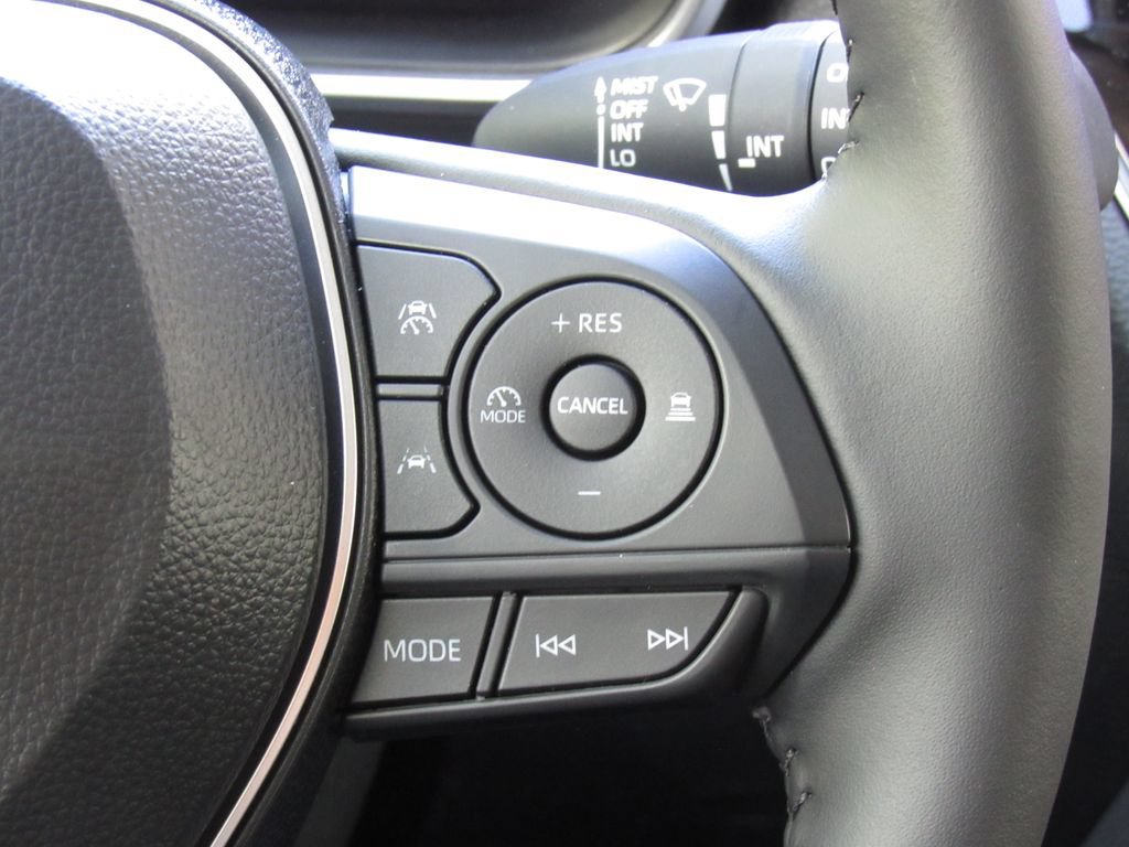 New 2026 Toyota Corolla Cross XLE w/ Convenience Package AWD/4WD image 25