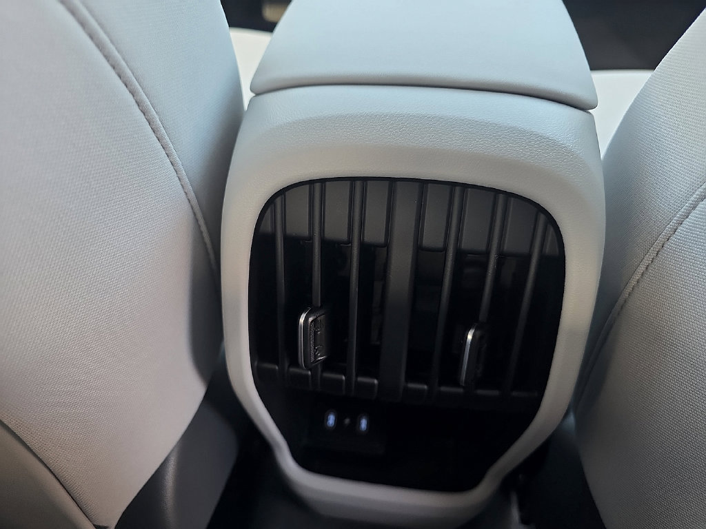 New 2026 Hyundai Kona SEL Sport FWD image 19