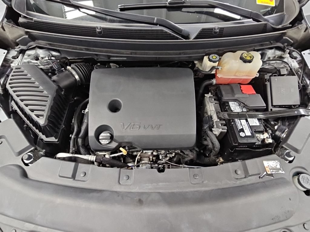 Used 2019 Buick Enclave Essence FWD image 40