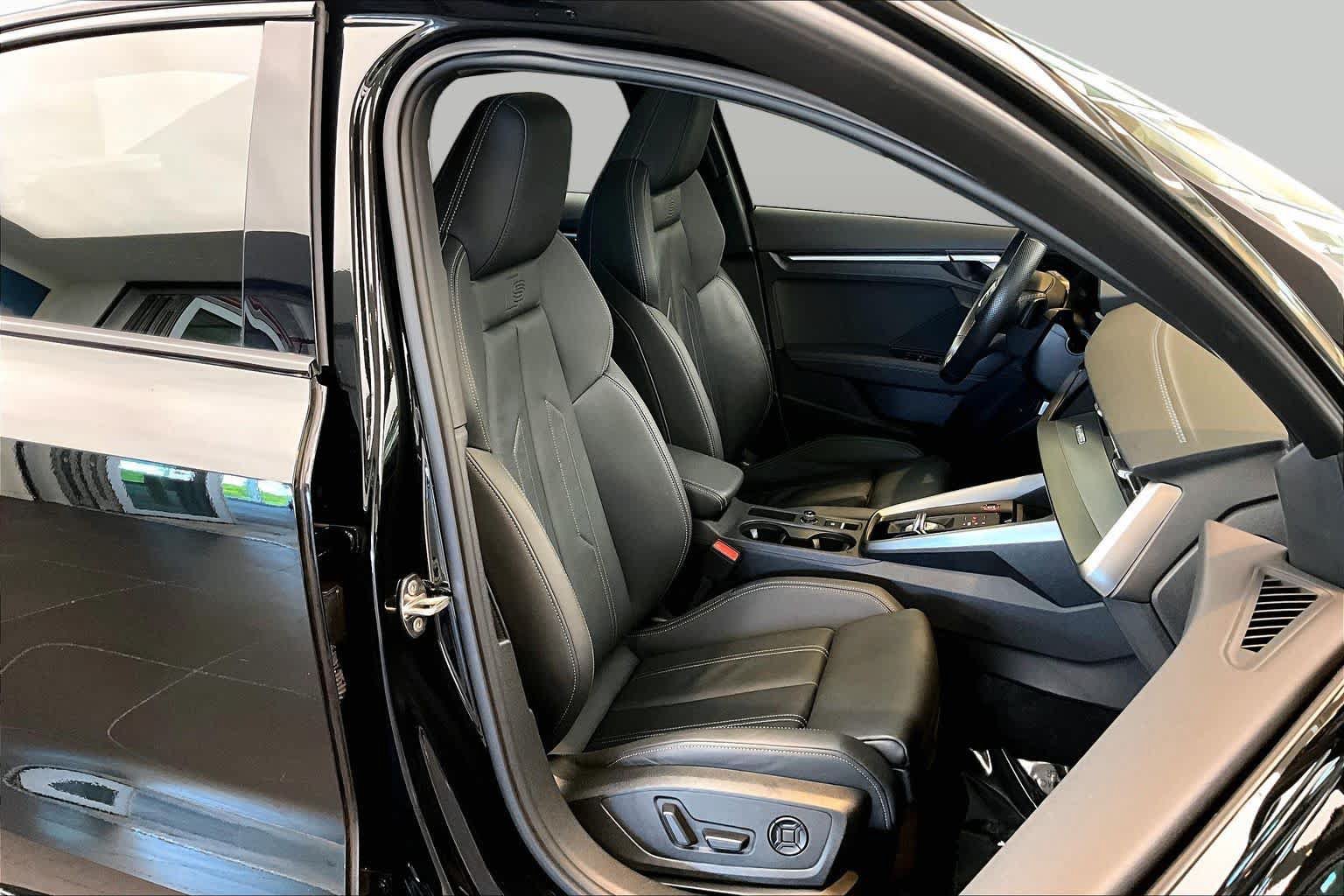 Used 2023 Audi S3 Prestige AWD/4WD image 9