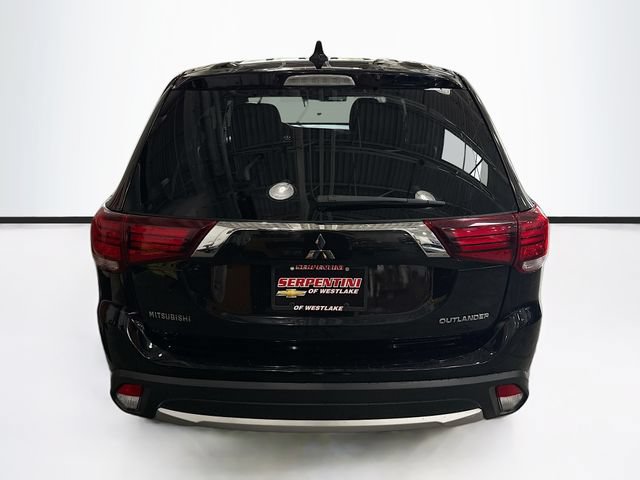 Used 2018 Mitsubishi Outlander ES FWD image 7