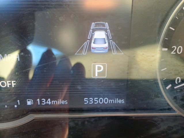 Used 2021 Nissan Versa SV FWD image 29