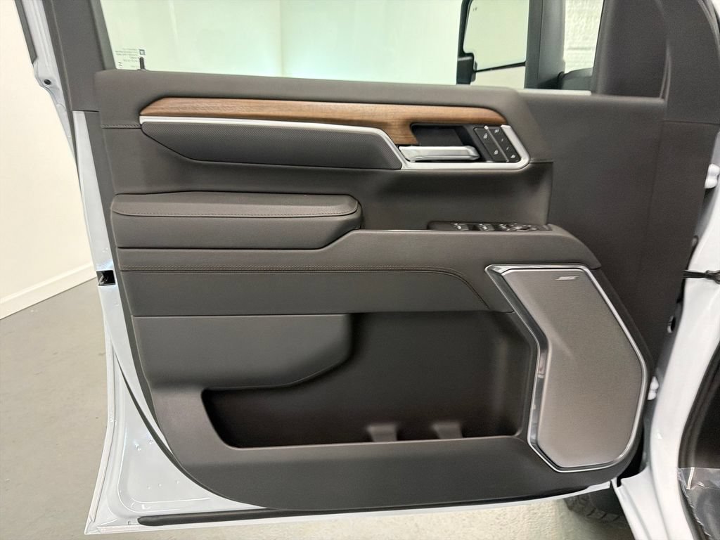 New 2026 Chevrolet Silverado 3500 High Country w/ High Country Premium Package AWD/4WD image 12