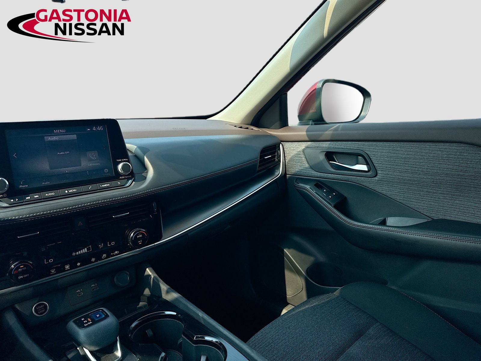 Used 2021 Nissan Rogue SV FWD image 30