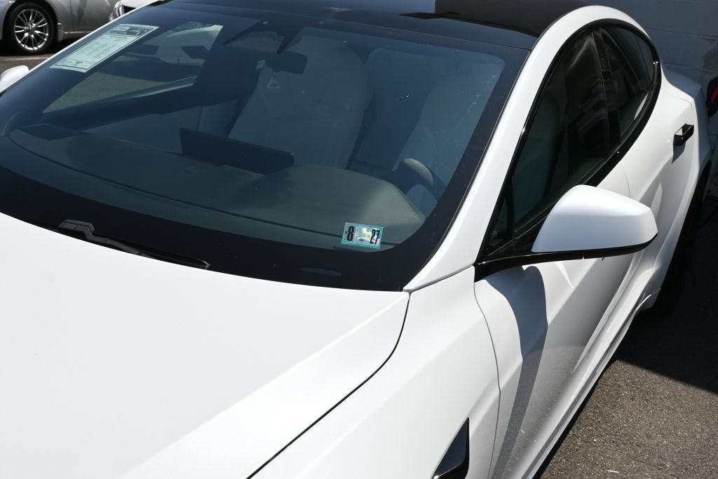Used 2023 Tesla Model S AWD/4WD image 5