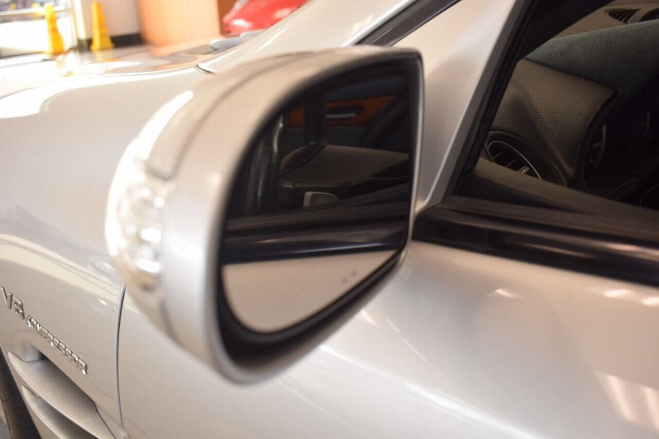 Used 2004 Mercedes-Benz SL 55 AMG image 13