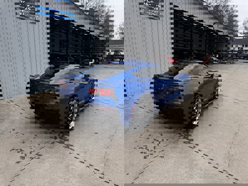 Used 2015 Chevrolet Corvette Stingray Coupe w/ 3LT Preferred Equipment Group image 13