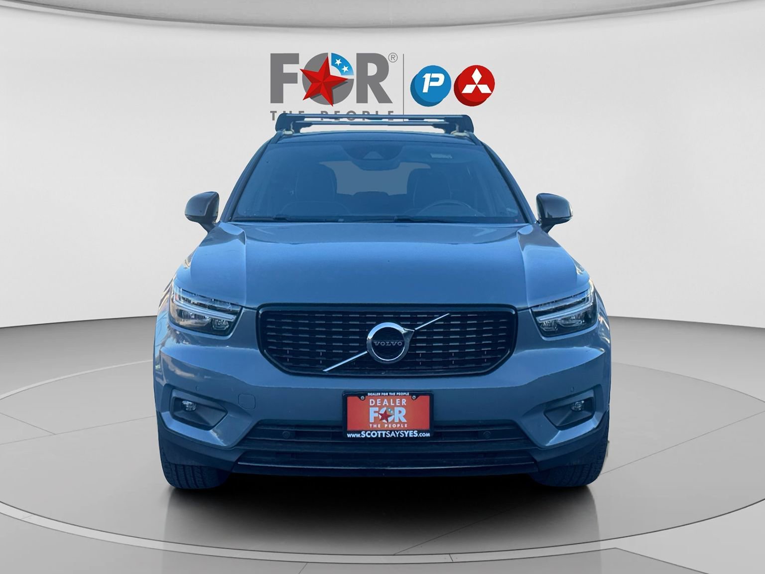 Used 2020 Volvo XC40 T4 R-Design w/ Protection Package Premier FWD image 8