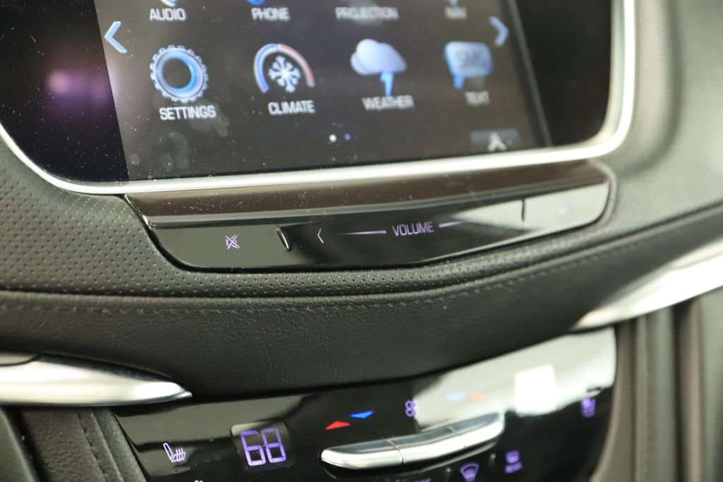 Used 2019 Cadillac XT5 Premium Luxury FWD image 28