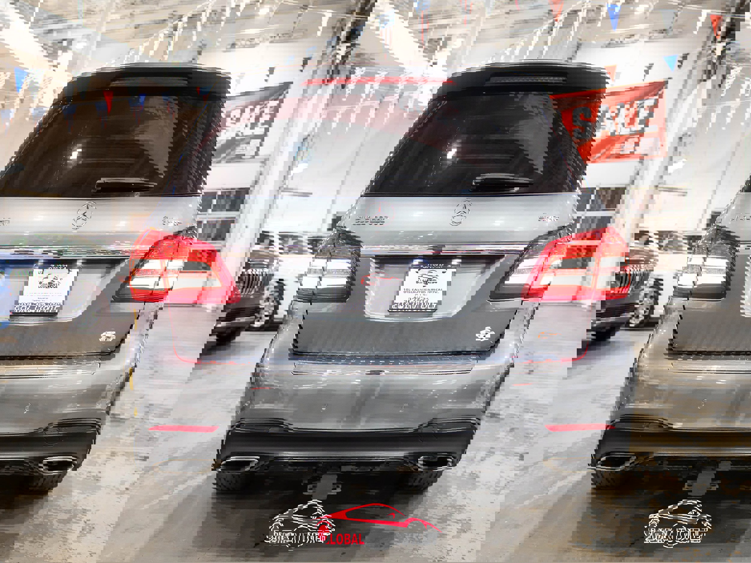 Used 2018 Mercedes-Benz GLS 550 4MATIC w/ Driver Assistance Package image 6