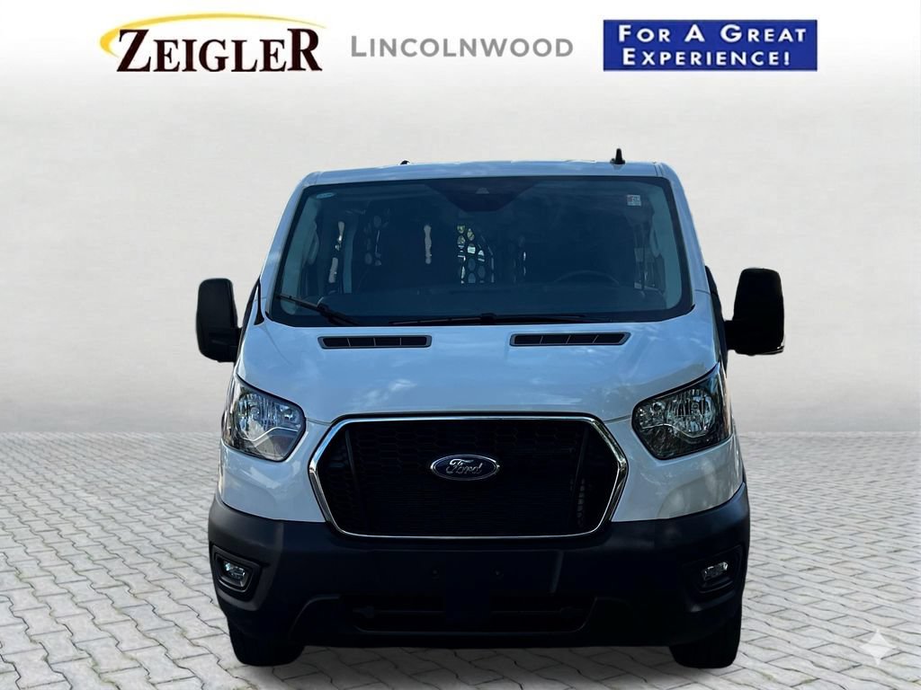 Used 2025 Ford Transit 250 Low Roof w/ Exterior Upgrade Package RWD image 3