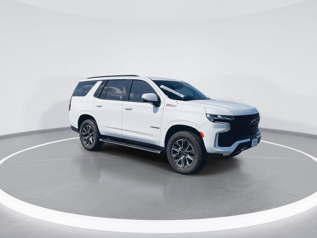 Used 2024 Chevrolet Tahoe Z71 w/ Luxury Package AWD/4WD image 2
