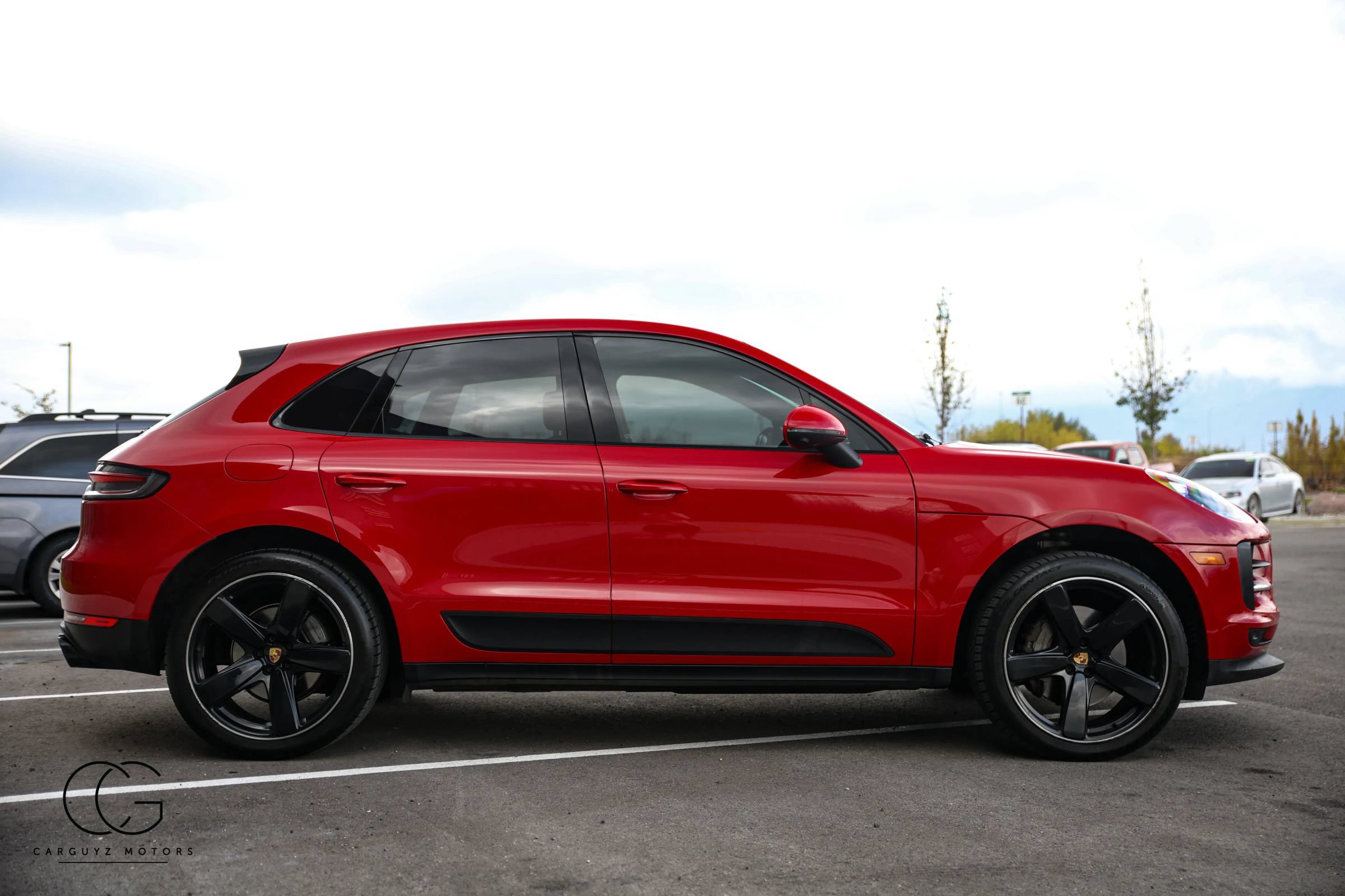 Used 2021 Porsche Macan S AWD/4WD image 14