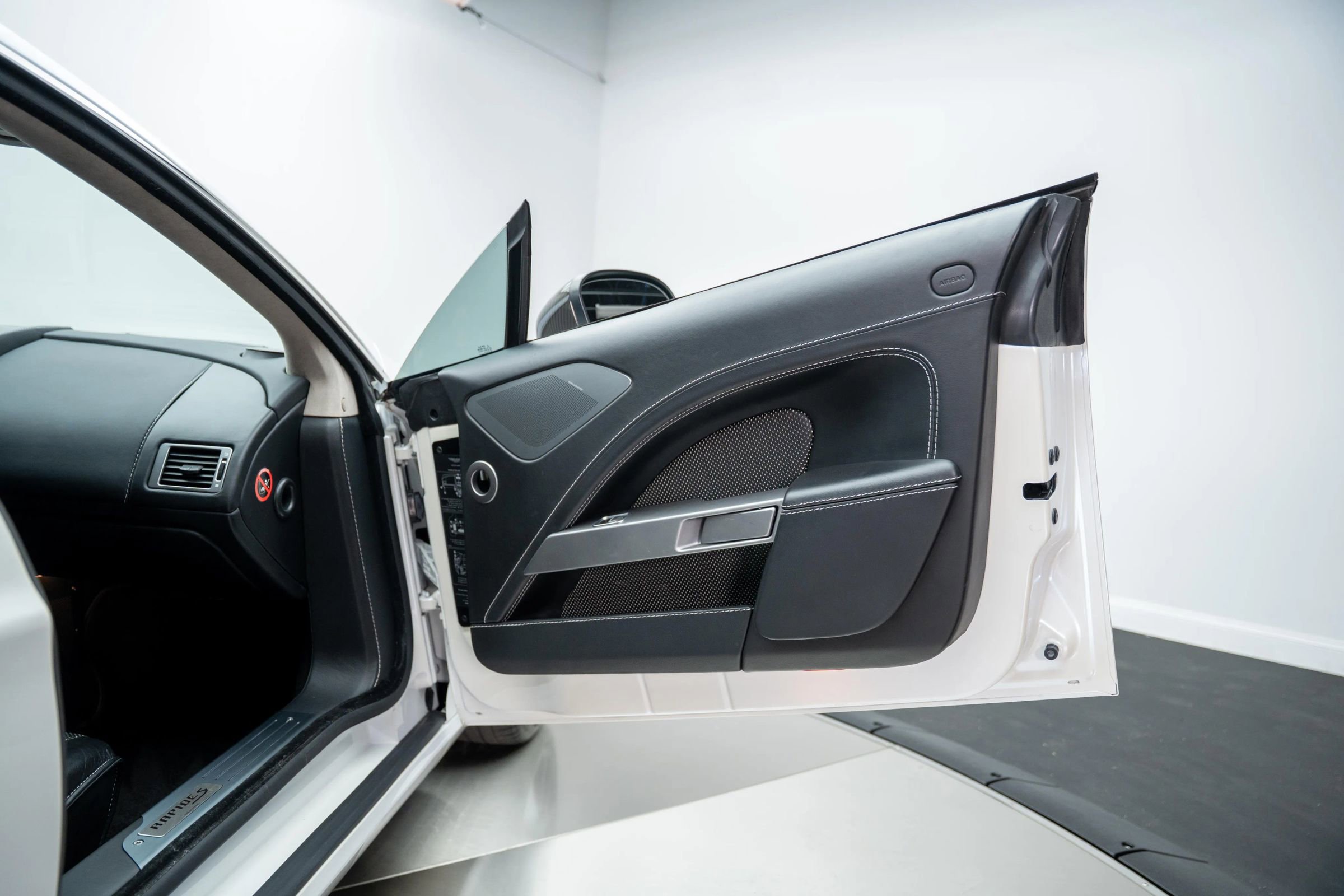 Used 2014 Aston Martin Rapide S Sedan 4D image 24